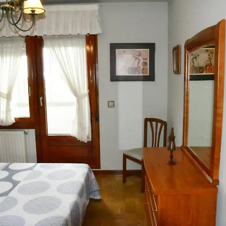 Puerta La Villa Avilés Exterior foto